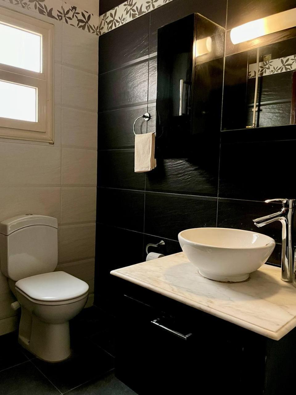 3bedroom Next To Downtown Mall New Apartment *